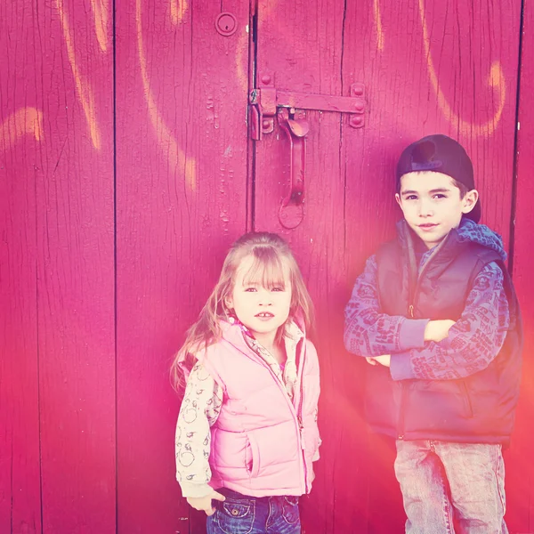 Fratello e sorella insieme — Foto Stock