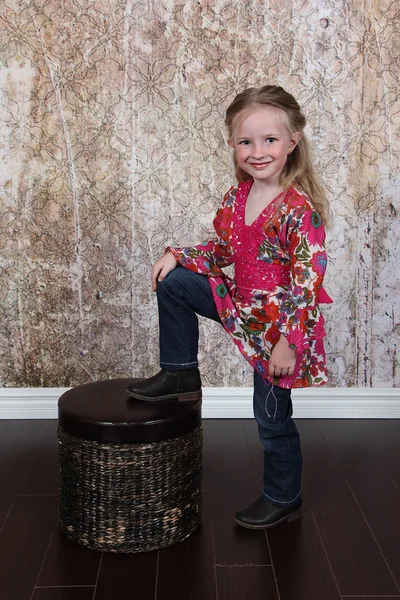 Retrato de niña — Foto de Stock