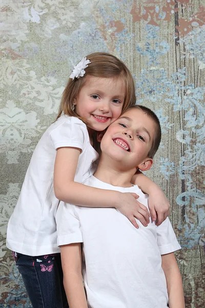 Little brother and Sister in studio — Stock Photo, Image