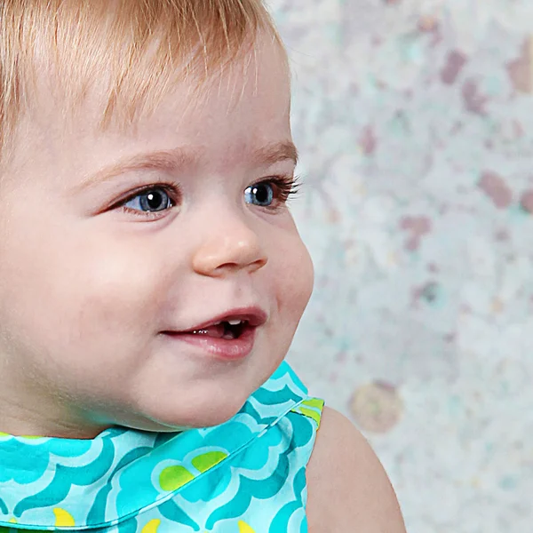 Baby girl smiling — Stock Photo, Image