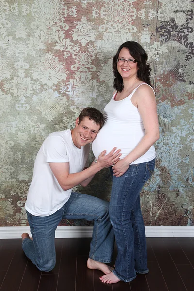 Couple in studio — Stock Photo, Image