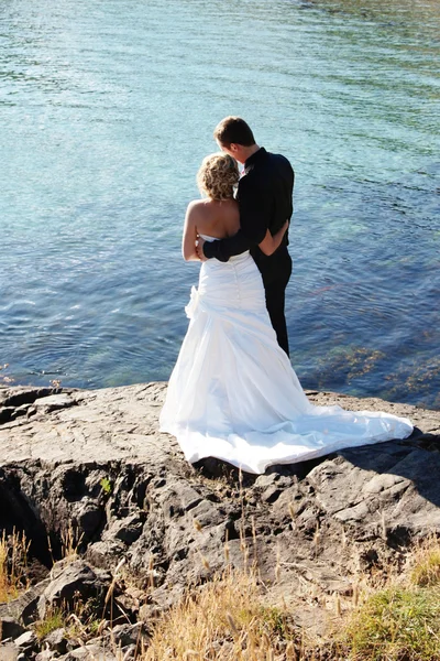 Hochzeit - Braut und Bräutigam — Stockfoto