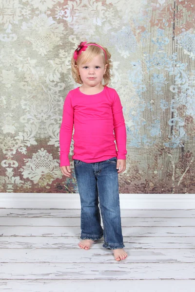 Little Girl Posing in Studio — Stock Photo, Image