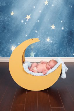 Ay pervane erkek bebek