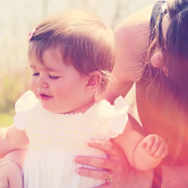 Mother and little girl together — Stock Photo, Image