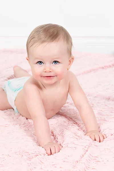 Niña con ojos azules —  Fotos de Stock