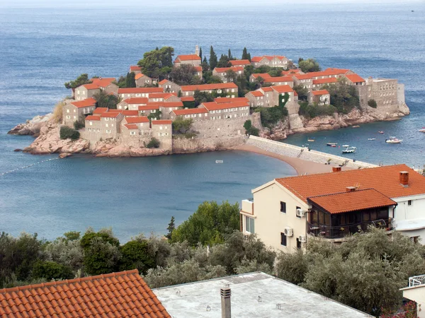 受人尊敬的度假村 Sveti Stefan 岛 — 图库照片