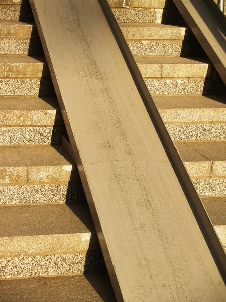 Escadaria ampla de concreto — Fotografia de Stock
