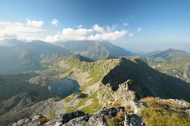 Karpat Dağları bir sisli sabahı