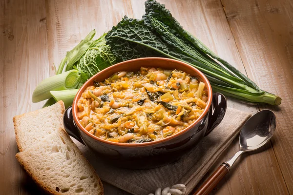 Sopa de toscana tradicional ribollita — Fotografia de Stock