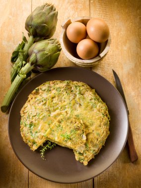 ENGİNARLI omlet