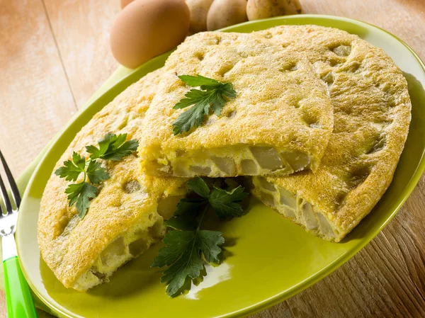 Omlet patates ile — Stok fotoğraf