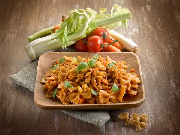 Macarrão com ragu seitan — Fotografia de Stock