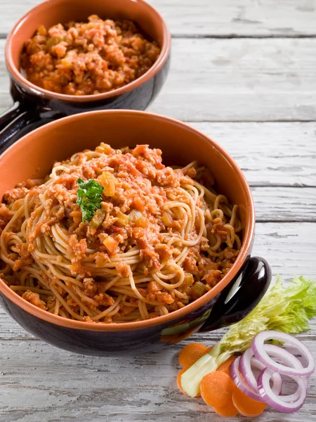 Спагетти с соевым рагу, вегетарианская паста — стоковое фото
