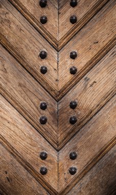 Eski ahşap kapı doku metal çivi ile