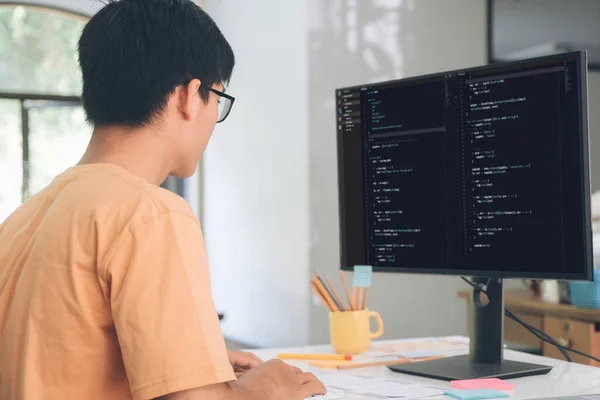 Programadores Equipes Desenvolvedores Estão Codificando Desenvolvendo Software — Fotografia de Stock