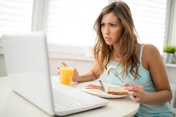 Girl have a Breakfast — Stock Photo, Image