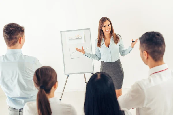 Businesswoman Giving Presentation — Stock Photo, Image