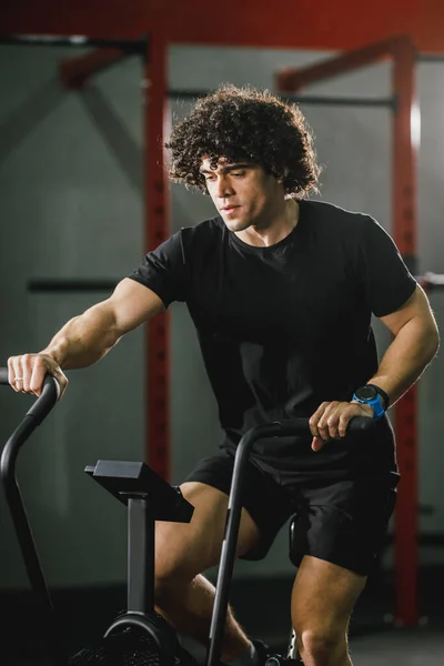 Handsome Muscular Man Doing Hard Cal Bike Crossfit Training Gym — Stock Photo, Image