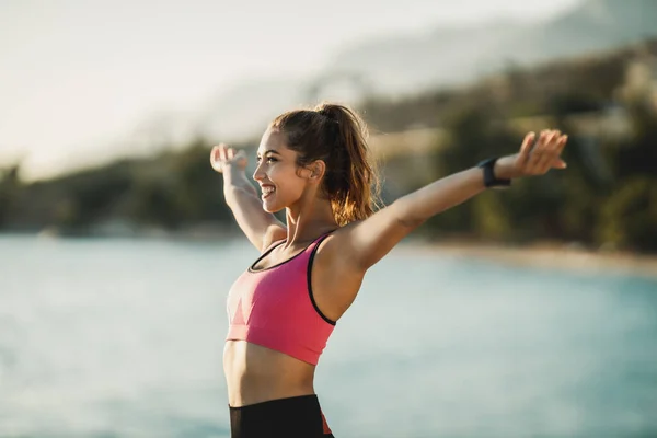 Young Fit Woman Breathing Open Arms Relaxing Her Exercising Sea — Stock Photo, Image