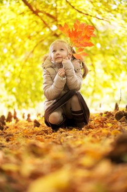 Şirin küçük kız.