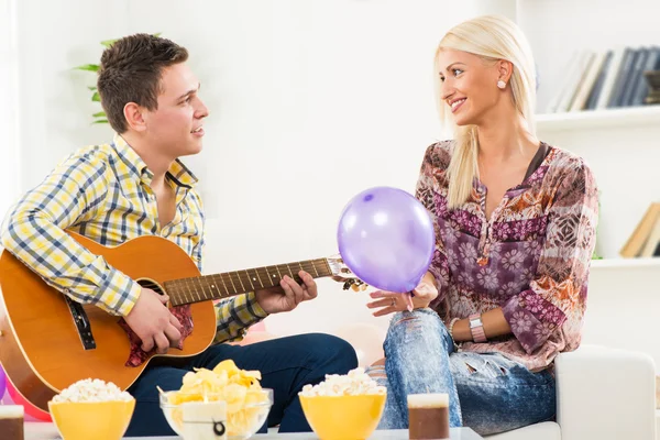 Seduction With A Guitar — Stock Photo, Image