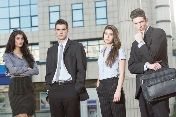 Serious Young Business People — Stock Photo, Image