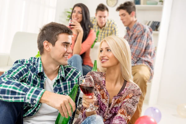 Young Couple At House Party — Stock Photo, Image