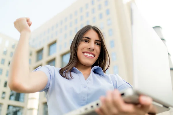 Mujer de negocios exitosa —  Fotos de Stock