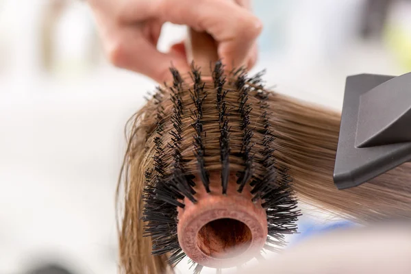 Secagem de cabelo — Fotografia de Stock