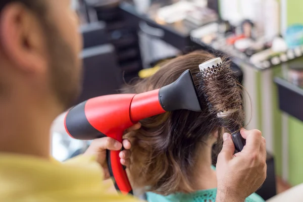 Secagem de cabelo — Fotografia de Stock