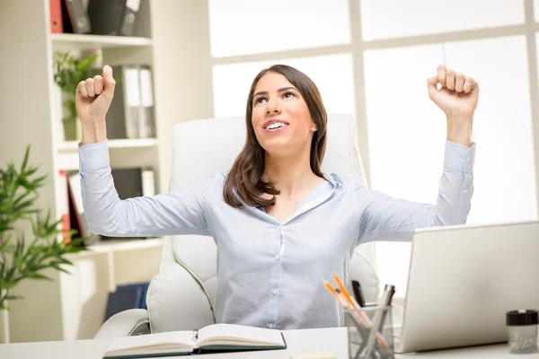 Mujer de negocios exitosa — Foto de Stock