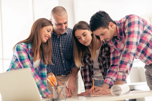 Equipe de design bem sucedida — Fotografia de Stock