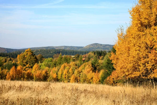 Autumns View Small Picturesque Village Pasterka Table Mountains Stolowe Mountains — Stock Photo, Image