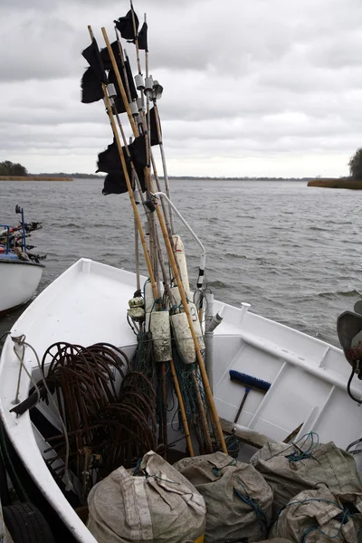 Red y fabricantes de equipos de pesca — Foto de Stock