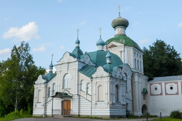 Tichvinský předpoklad klášter — Stock fotografie