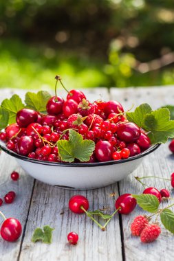 taze meyve ahşap masa ayarla