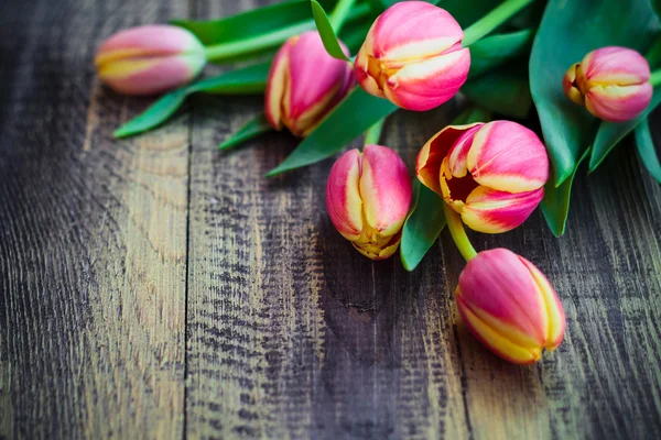 Arte astratto sfondo primavera tulipani legno design — Foto Stock