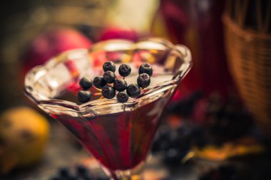 Hediyeler sonbahar mutfak tatlı aromatik içecek tentür chokeberry