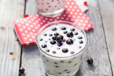 Kokteyl kırmızı meyve Siyah frenk üzümü tablo Bahçe