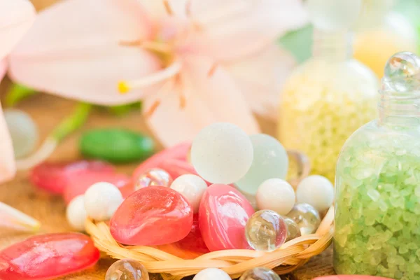 Samenstelling spa baden zouten natuurlijke smaken — Stockfoto