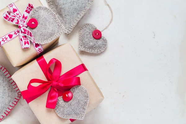 Valentines Day gifts hand sewn hearts old paper — Stock Photo, Image