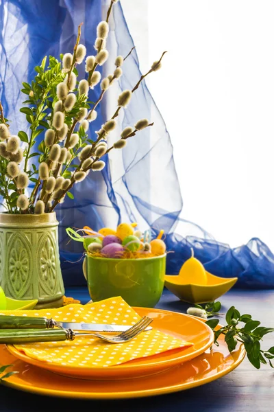 Easter table setting bunch willow catkins — Stock Photo, Image