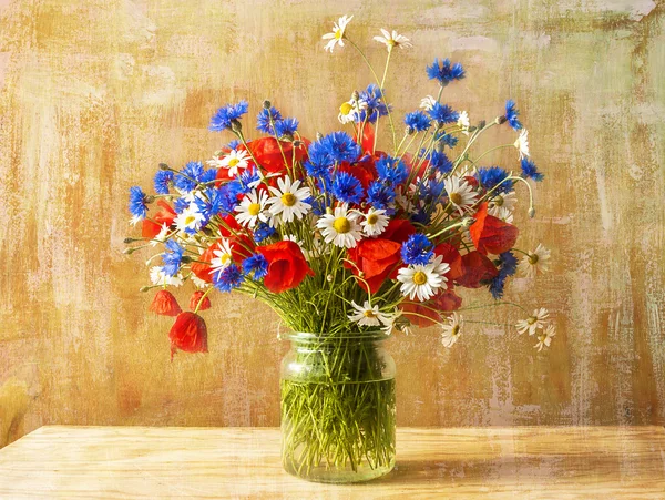 Still life bouquet colorful wild flowers — Stock Photo, Image