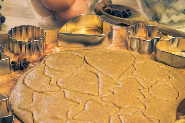 Natal biscoito vitrificado formas massa impressa Mesa de cozinha wi Fotos De Bancos De Imagens