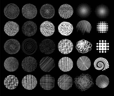 Bir dizi soyut vektör yarım ton lekesi. Yuvarlak parçacıklardan oluşan siyah lekeler. Karanlık lekeleri olan modern illüstrasyon. Sıçrayan noktalar dizisi. Ses tonunun derecesi. Tasarım elementleri.