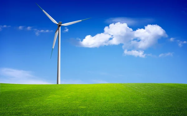 青い空の緑のエネルギー — ストック写真