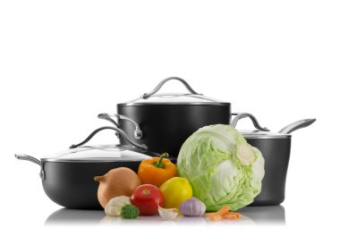 biraz sebze ile güzel tencere bakış beyaz arka kapatın