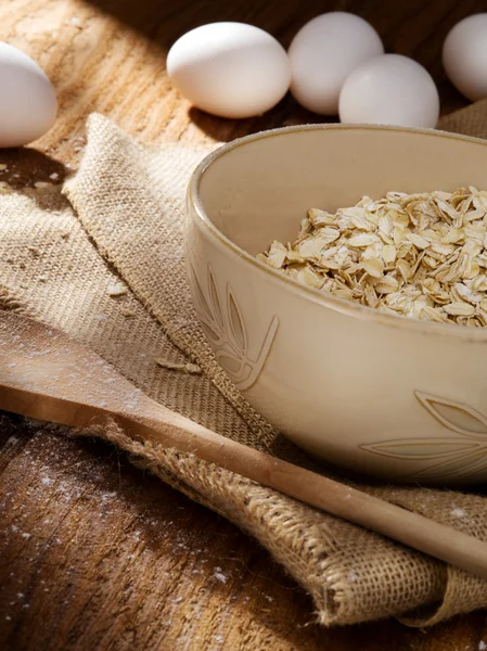 Copos de avena y huevos —  Fotos de Stock