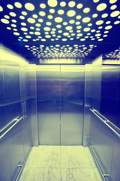 Asansör — Stok fotoğraf